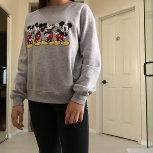 AUTHENTIC Disney Mickey Mouse Sweatshirt